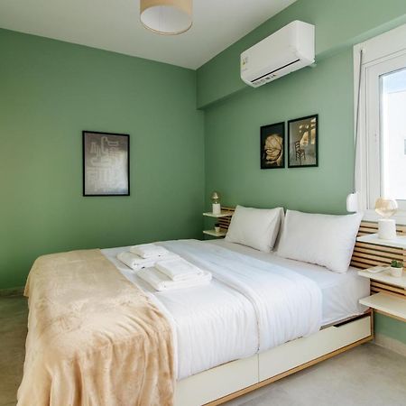 Stunning 2-Bedrooms Apartment In The Heart Of Афины Экстерьер фото
