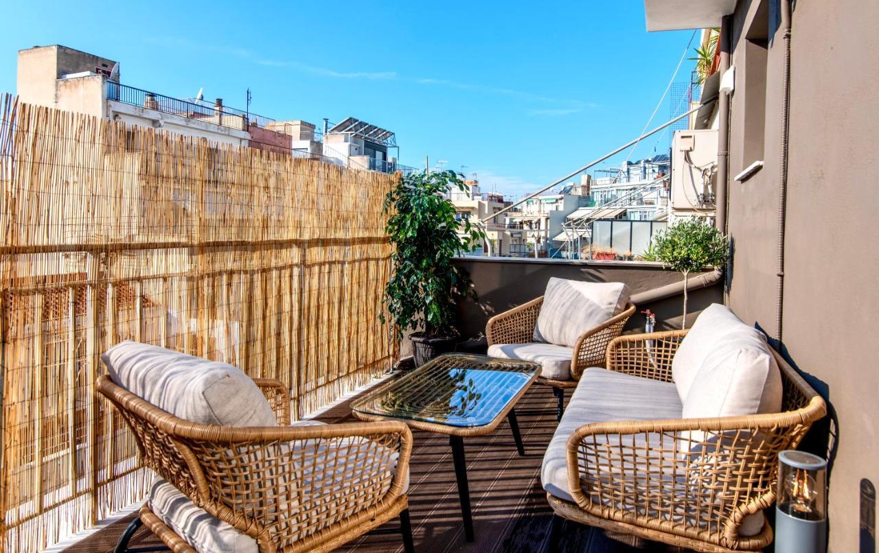 Stunning 2-Bedrooms Apartment In The Heart Of Афины Экстерьер фото