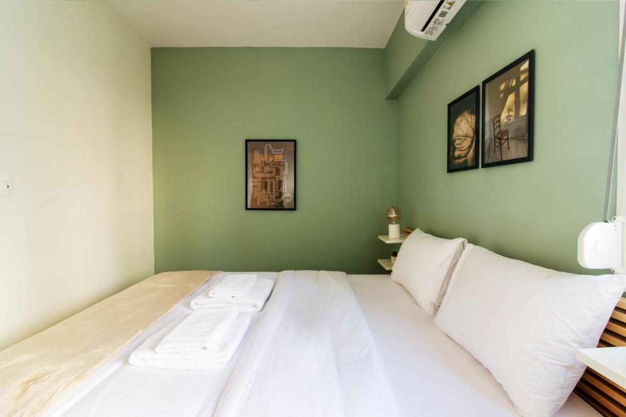 Stunning 2-Bedrooms Apartment In The Heart Of Афины Экстерьер фото