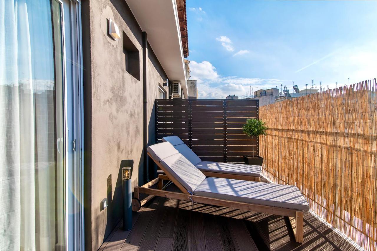 Stunning 2-Bedrooms Apartment In The Heart Of Афины Экстерьер фото